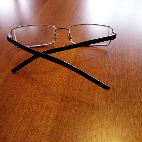 EDEN PARK Vintage Prescription Eyeglasses with Bespoke Sunglass Clip-ons - Picture 2 of 5